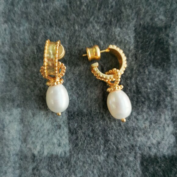 Julie Vos Marbella Gold Pearl Hoop & Charm Earrings BRAND NEW - Picture 1 of 3